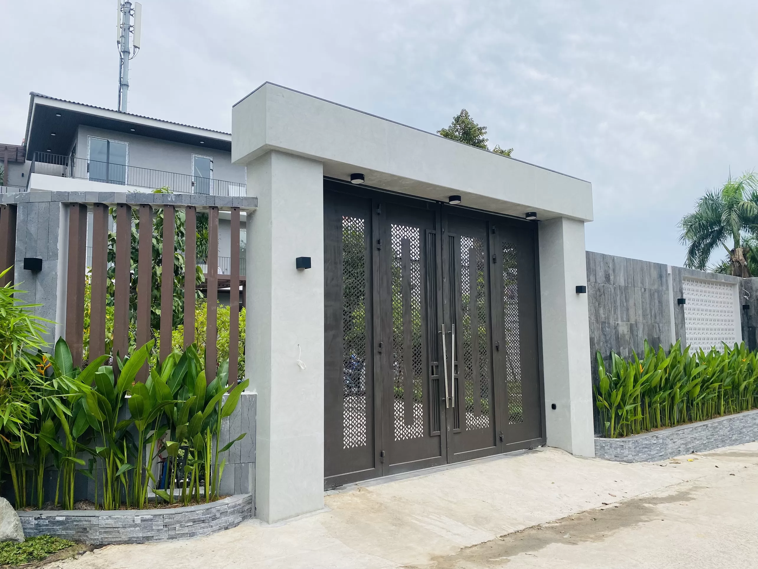 Đơn vị lắp đặt cổng tự động uy tín