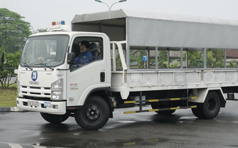 KHÓA HỌC LÁI XE Ô TÔ HẠNG C TẠI ĐẮK NÔNG
