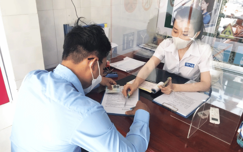 Kinh Nghiệm Chọn Trung Tâm Học Lái Xe Uy Tín