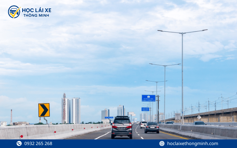 Điều kiện đăng ký khóa học lái xe ô tô B2 tại Khánh Hòa