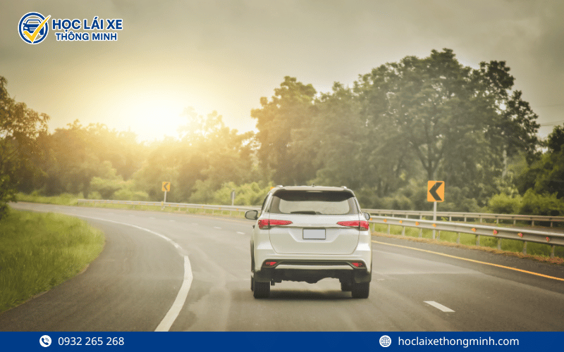 Giới thiệu về khóa học lái xe ô tô B1 tại Kon Tum