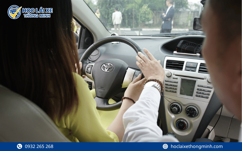 Học phí khóa học lái xe ô tô B1 tại An Giang