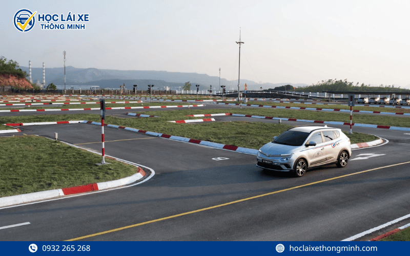 Học phí khóa học lái xe ô tô B1 tại Kiên Giang