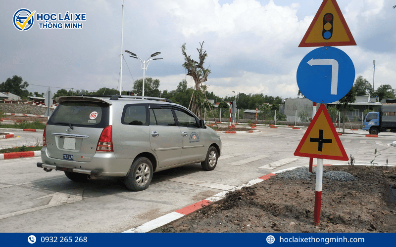 Học phí khóa học lái xe ô tô B2 tại Quảng Ngãi