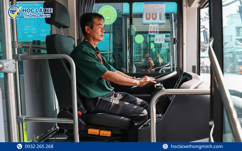 Lợi ích khi tham gia khóa học lái xe ô tô nâng hạng E