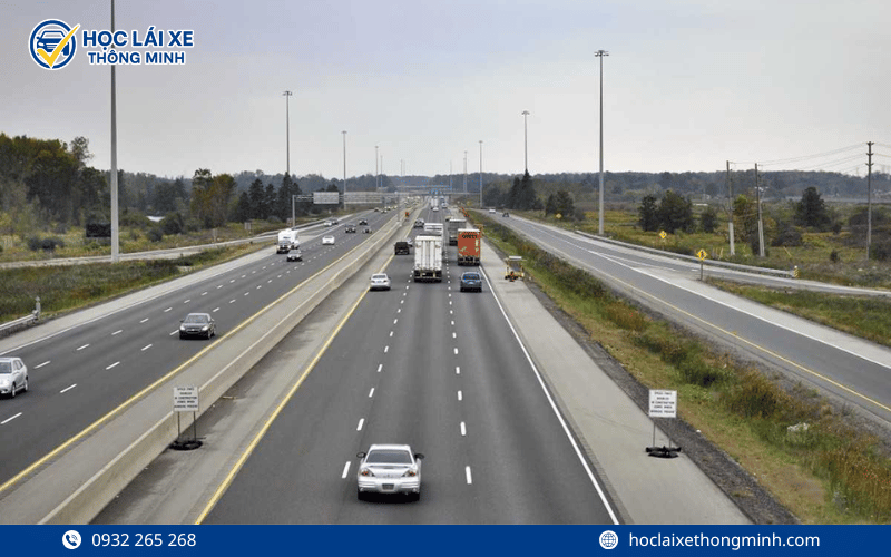 Mẹo giúp duy trì khoảng cách an toàn hiệu quả hơn